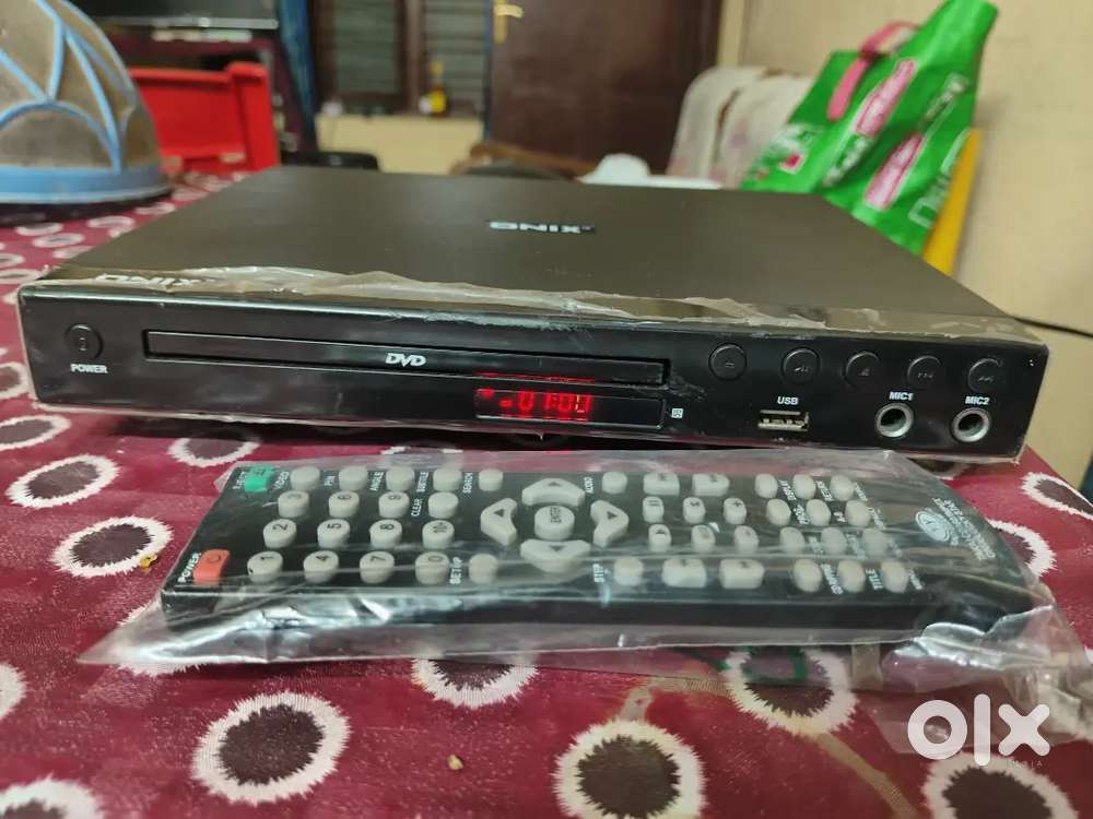 Onix dvd player with USB,5.1 out