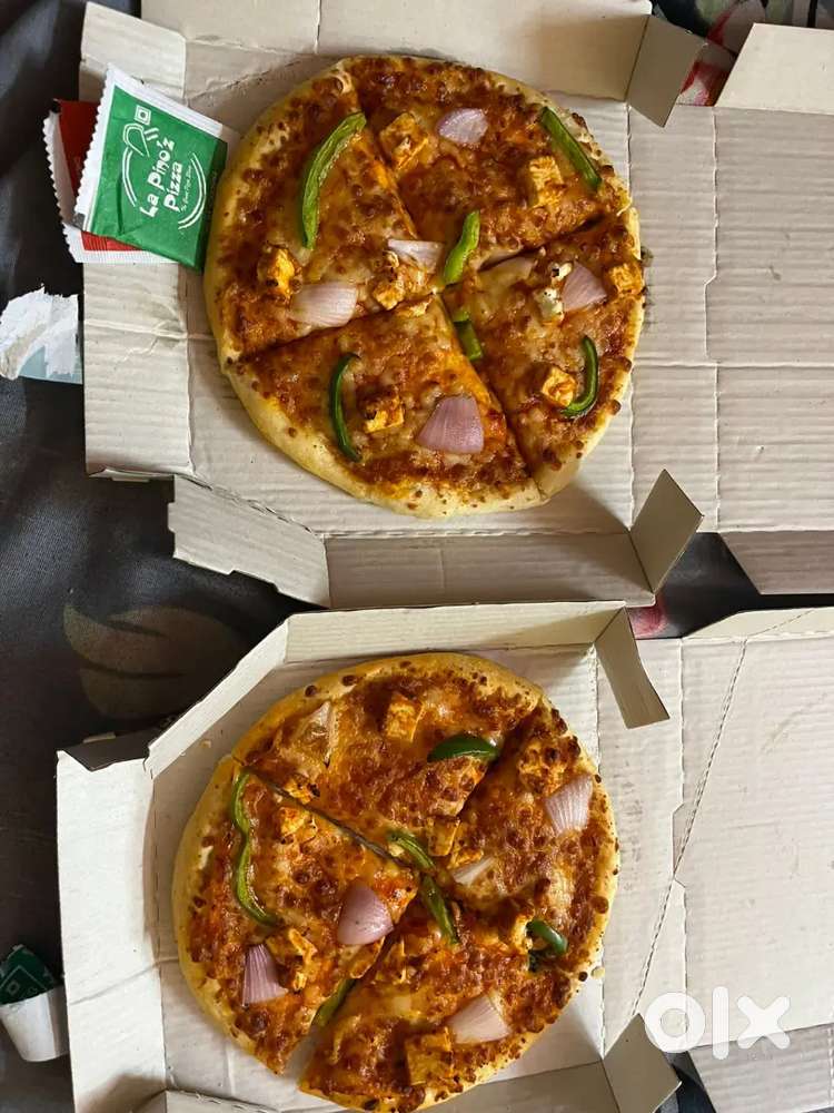 Vacancy for Male/ Female candidates - Pizza Brand (QSR)