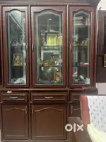 Showcase with glass