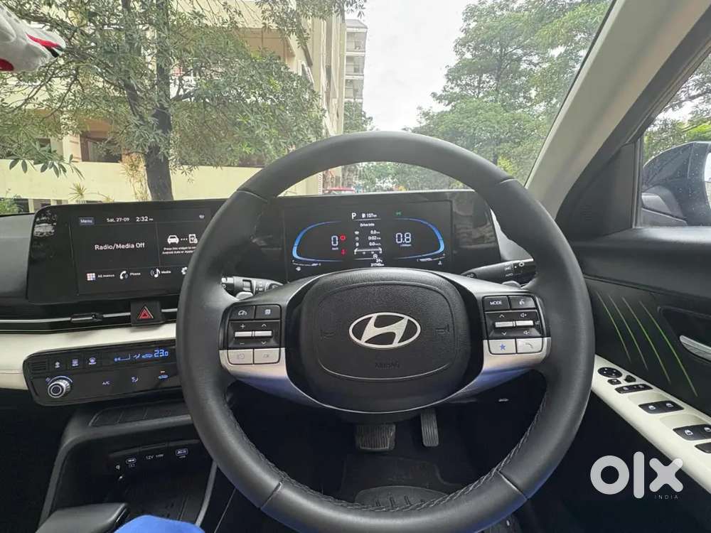 Hyundai New Verna 2023 Petrol 31000 Km Driven showroom track clean car