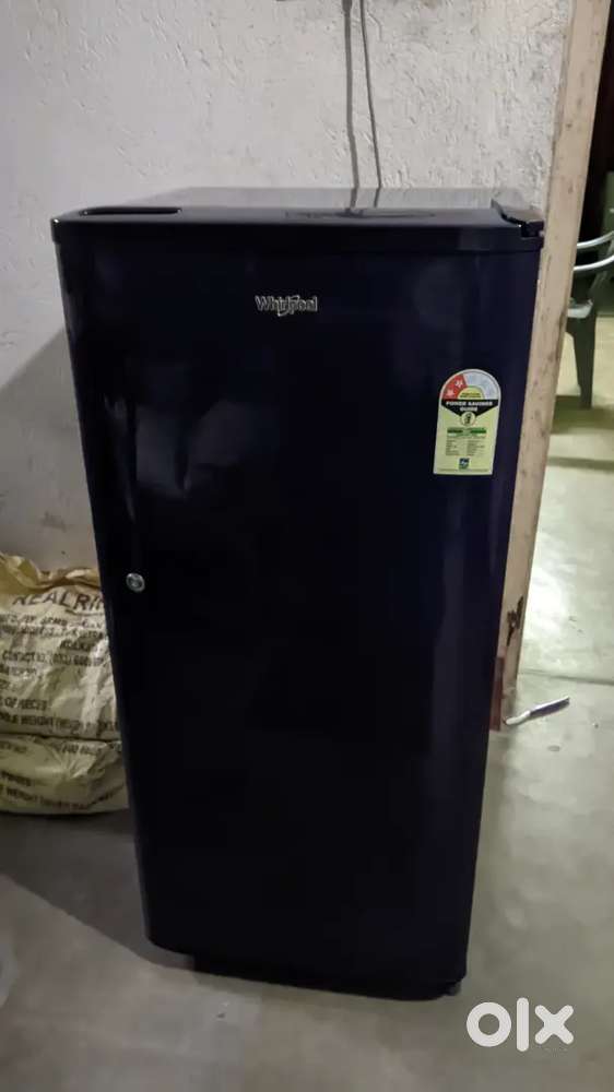 Whirlpool 190L Refrigerator – Great Condition, Affordable Price!
