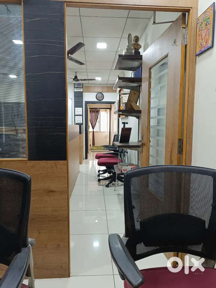 Furnished Office with AC, pentry toilet, SardarNagar Main road