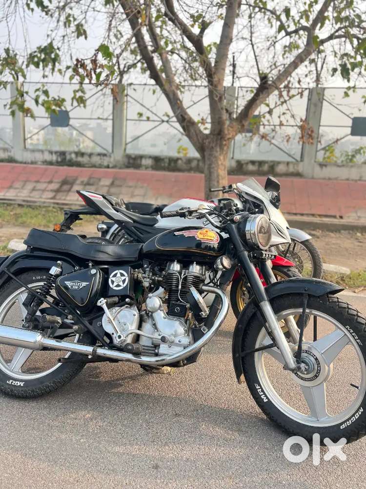 Full modified standard 350 with alloy wheels