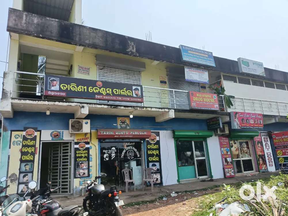 Shop in ground floor rent rs 5000 deposit rs 50000 at Sisupal garh