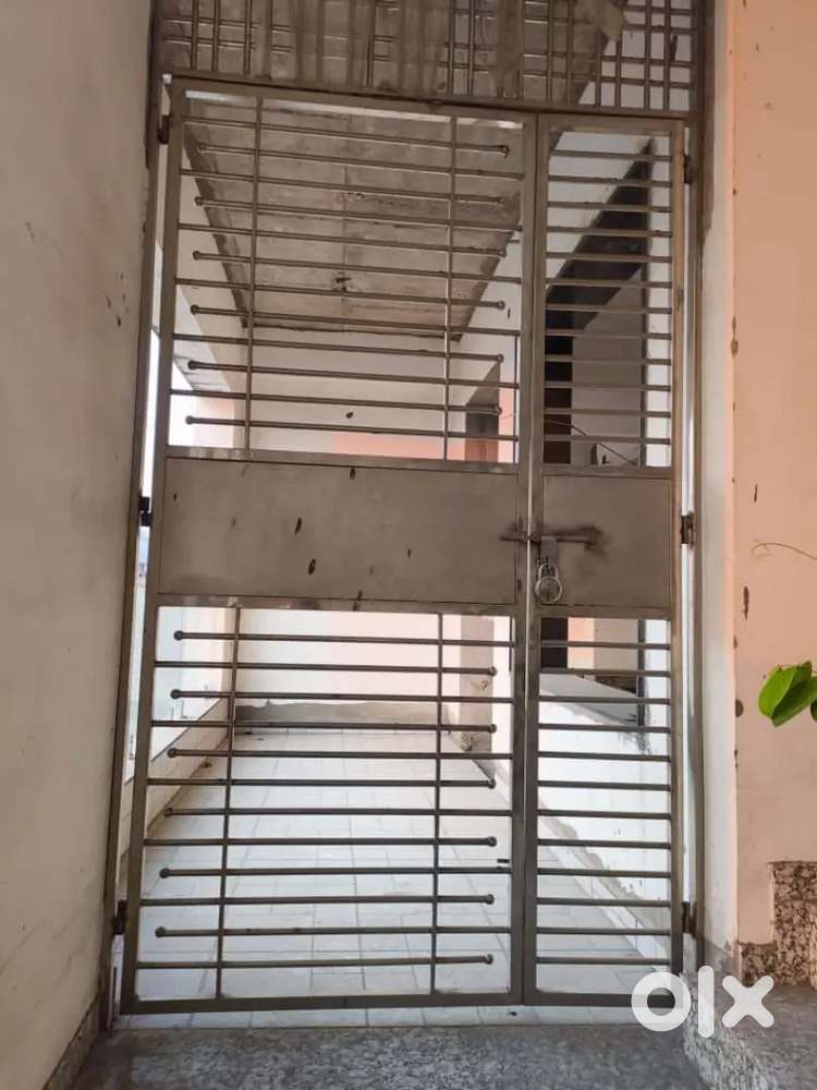 Space for office and bank
