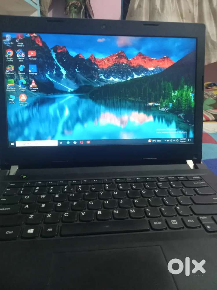 Lenovo e40-70 8gb ram 256gb ssd 2 hour battery
