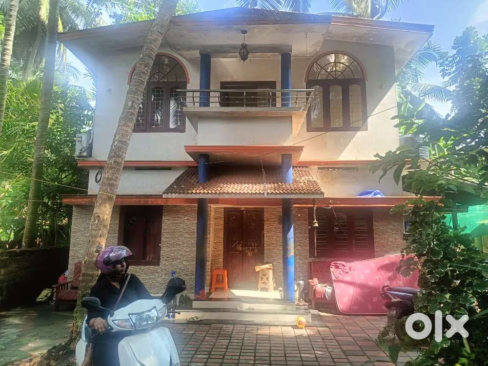4BHK House and Plot for sale ( price may negotiable)