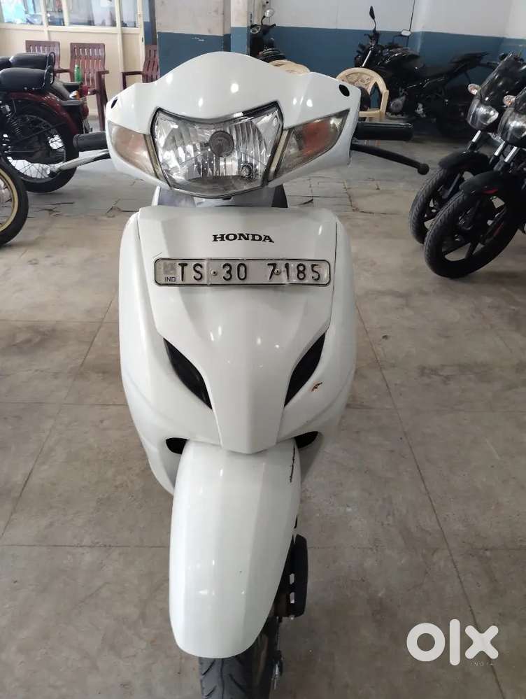 Activa 3g, 2016 model , kms only 30000