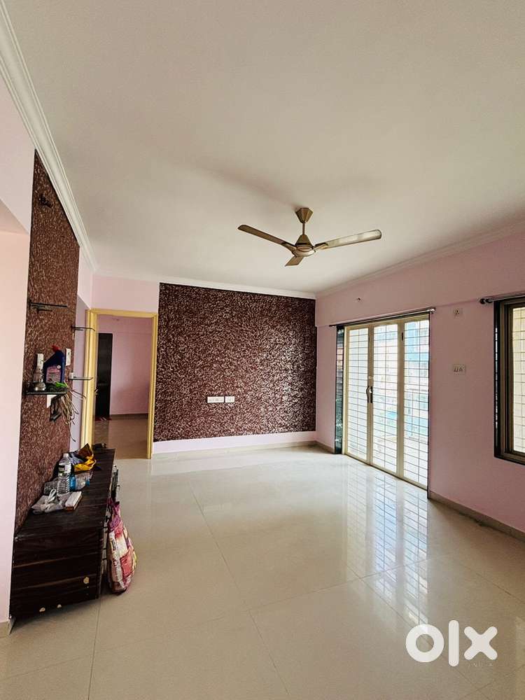Spacious 3 BHK Apartment for Rent –  Suyash Nisarg, Handewadi Road.