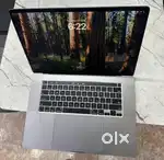 Macbook pro core i9 with 16gb ram, 1tb ssd
