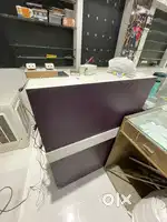 Mobile counter and repair table