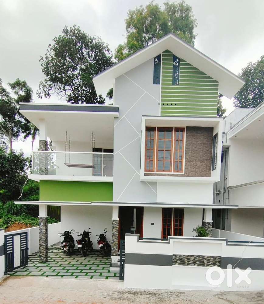 New 1500sqft New Style House Powdikonam