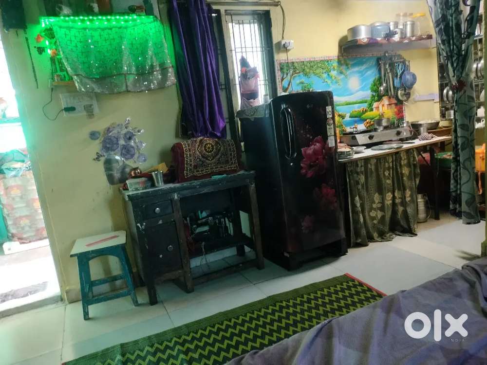 Room rent per dena hai