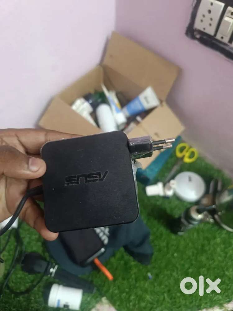 2 days use charger for laptop