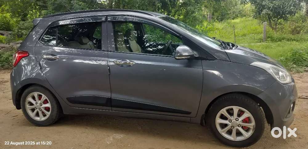 Hyundai Grand i10 2016 CNG & Petrol 75000 Km Driven