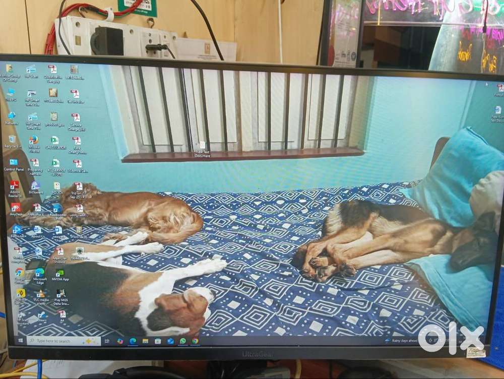 27 LG Ultra Gear Monitor in Excellent Condition