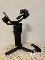 DJI RS3 Mini Gimbal + Carry Case  Hardly Used  Warranty