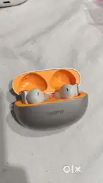 Realme original airbuds on sale live!