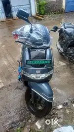 Sale of TVS Iqube S 2023 model. Excellent condition & only 5200 km run