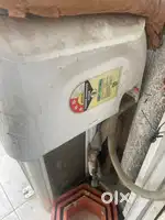 Lloyd company 3 star ac