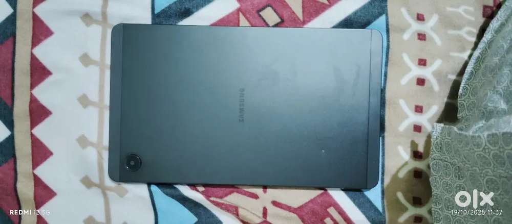 4, 64 very good condition.  Samsung A9