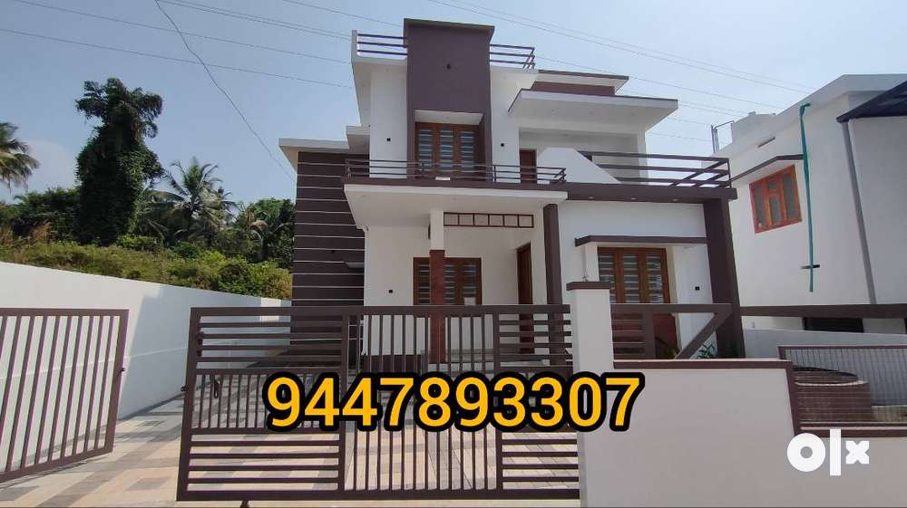 New 4 bedroom house near Parambil bazar for sale .