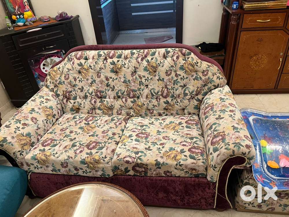 5 seater sofa