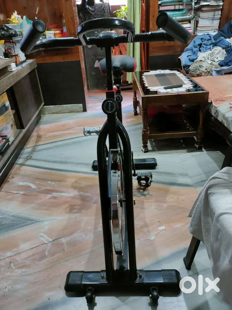 Fitness Cycling Machine