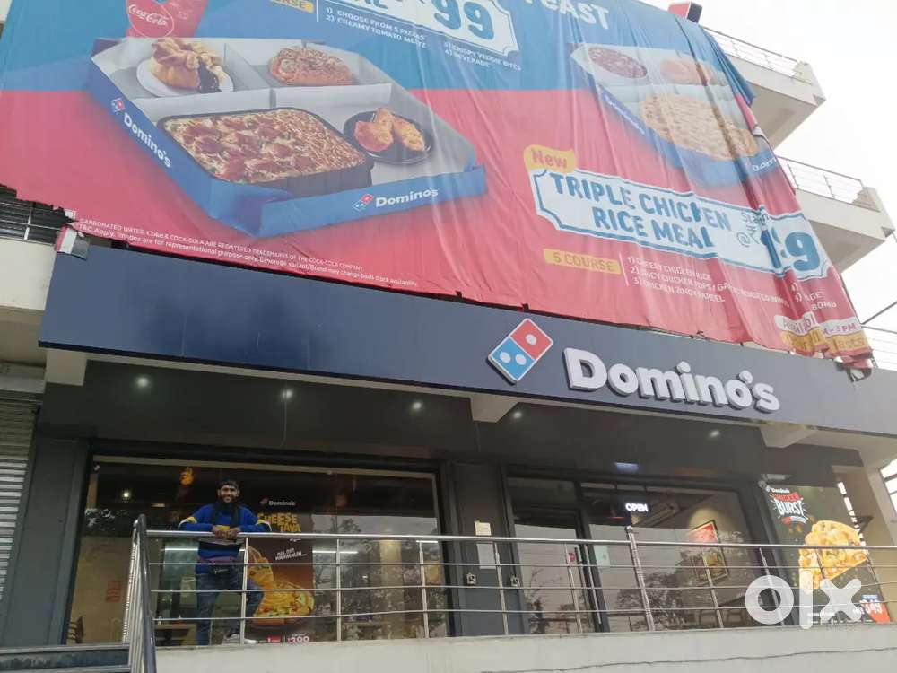 Dominos pizza delivery boys