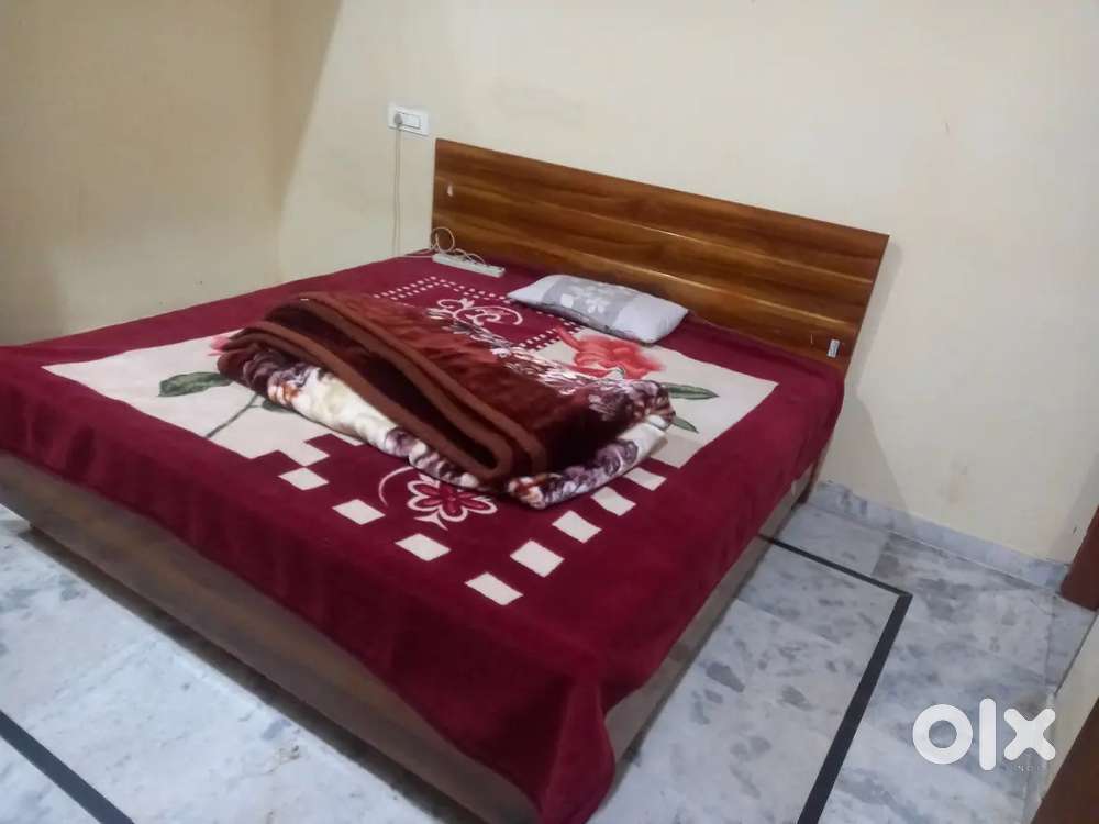 one room set near Kishangarh Chowk IT Park Chandigarh