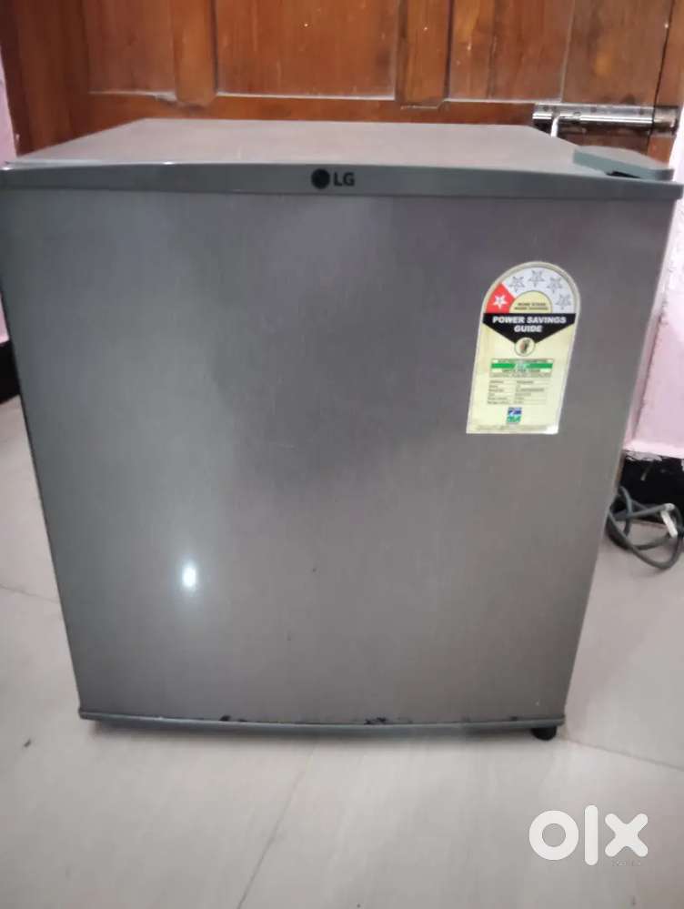URGENT SALE  WHIRLPOOL 6KG STEEL DRUM 360 DEGREE FULL ROTION WASHING