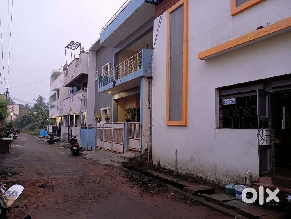 3BHK sale no car parking