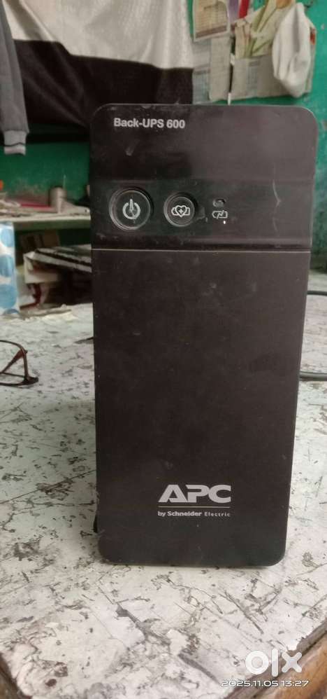 APC COMPUTER UPS