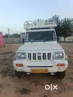 Bolero pickup cng 2018