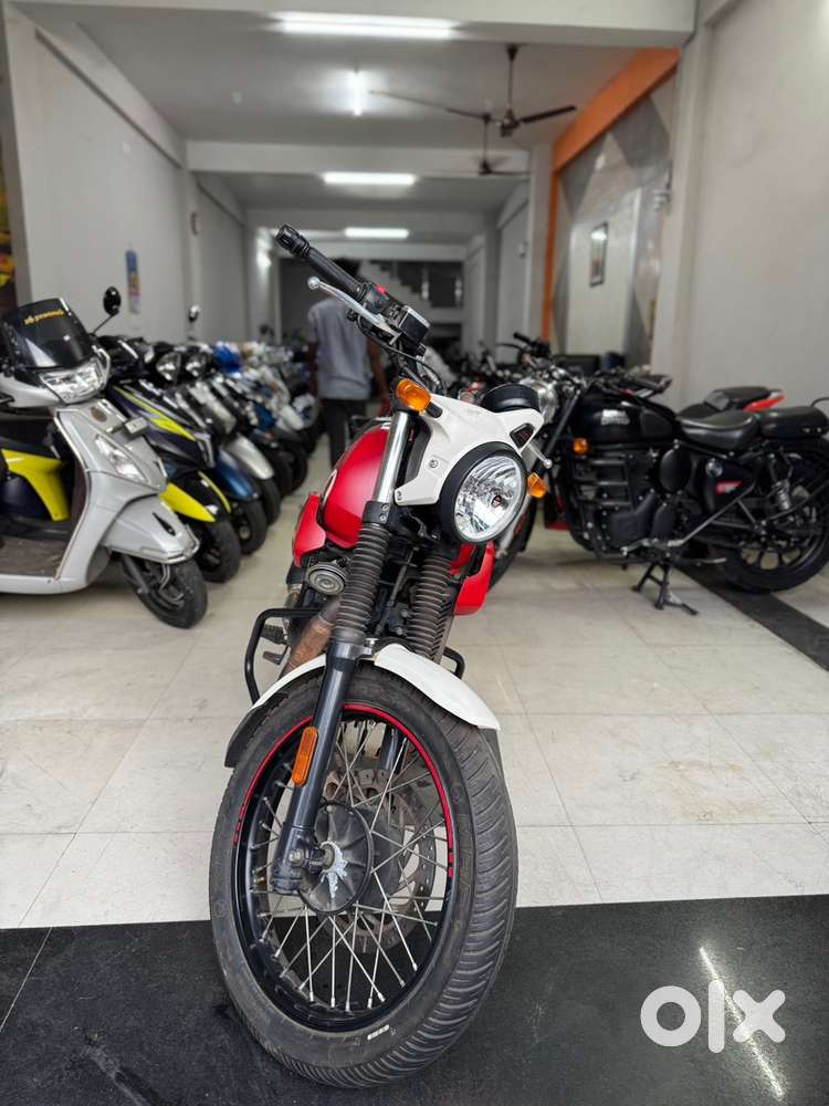 ROYAL ENFIELD HIMALAYAN SCRAMBLER 2022 White Red