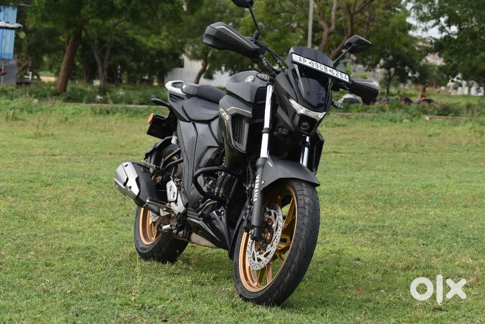 Yamaha FZS 25 [250 CC]