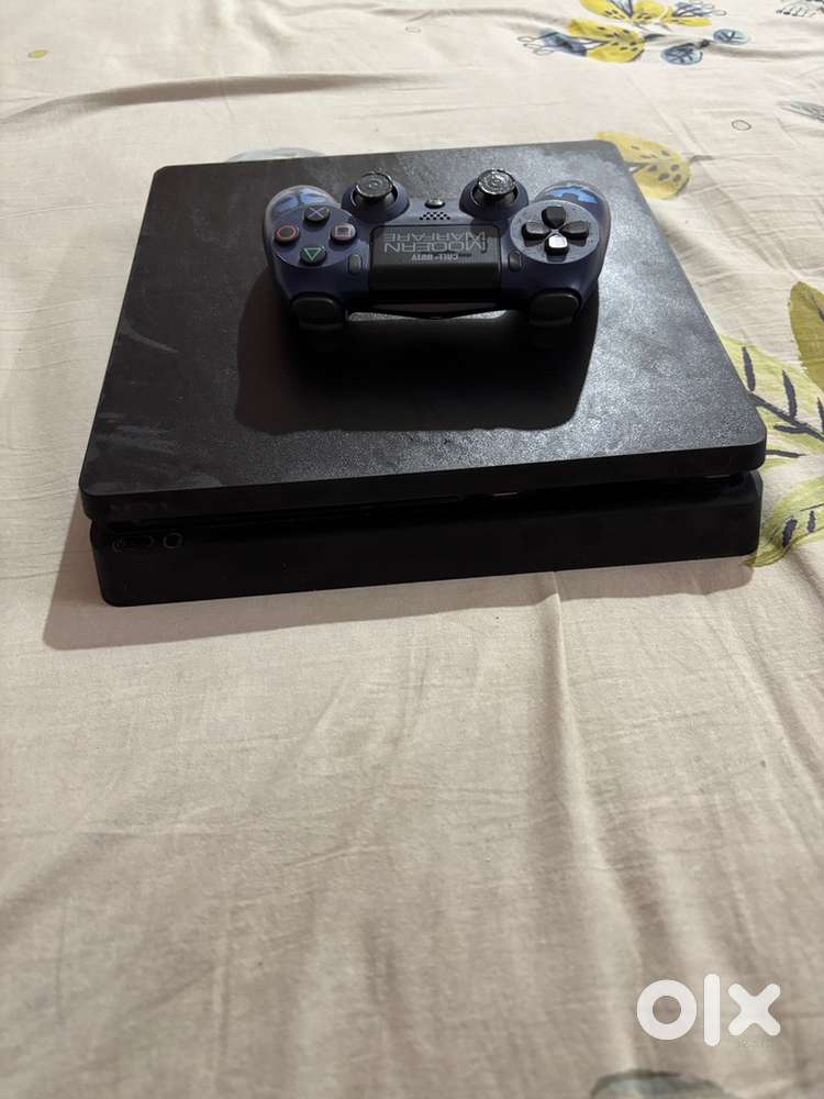 Play Station 4