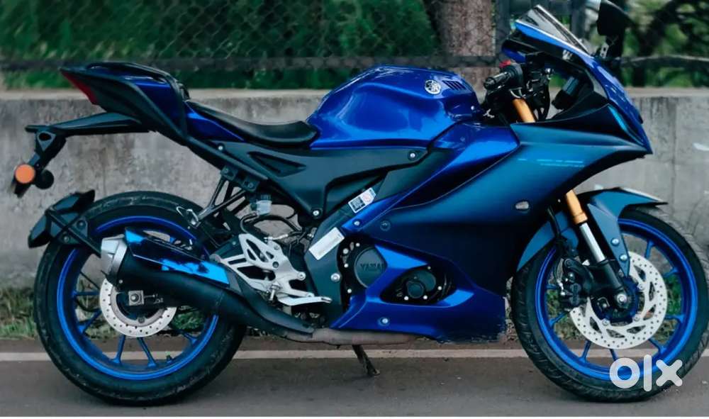 Yamaha R15 V4