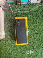 Mobile starting wholesale price 2499 mobile lene par 500rsblutooh free