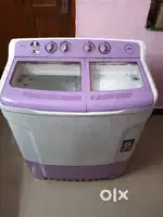 Urgent sale GODREJ 7KG  RUST &SHOCK PROOF VERY GOOD WORKING CONDITION