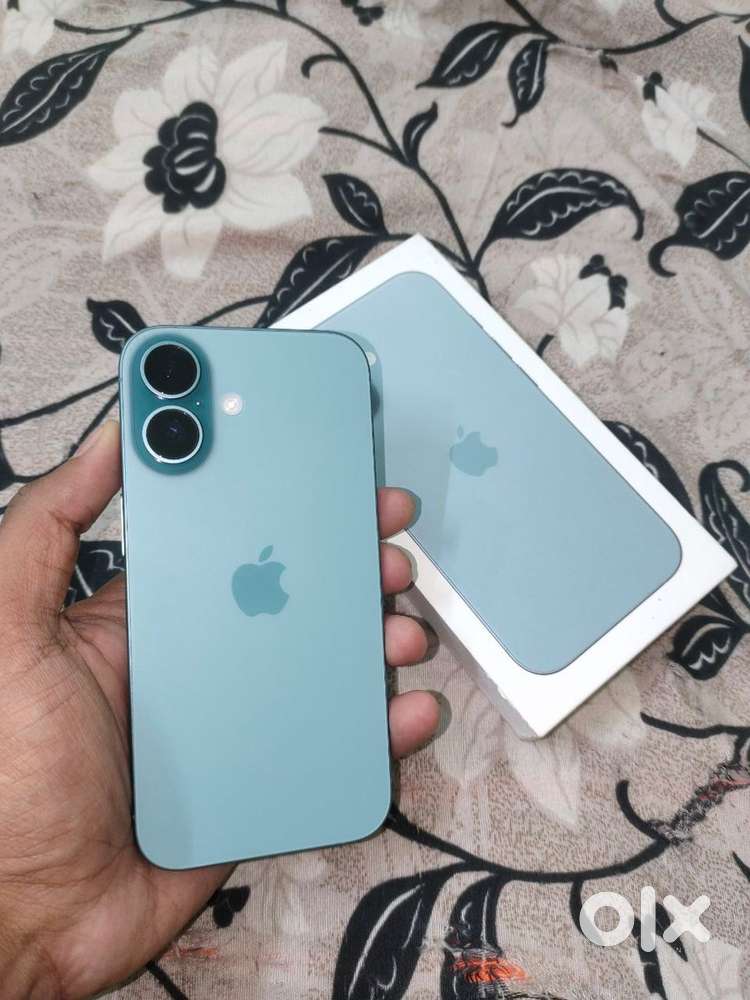 Iphone 16 128gb brand new 7 days old