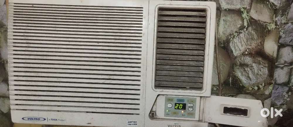 1.5 ton voltas window ac