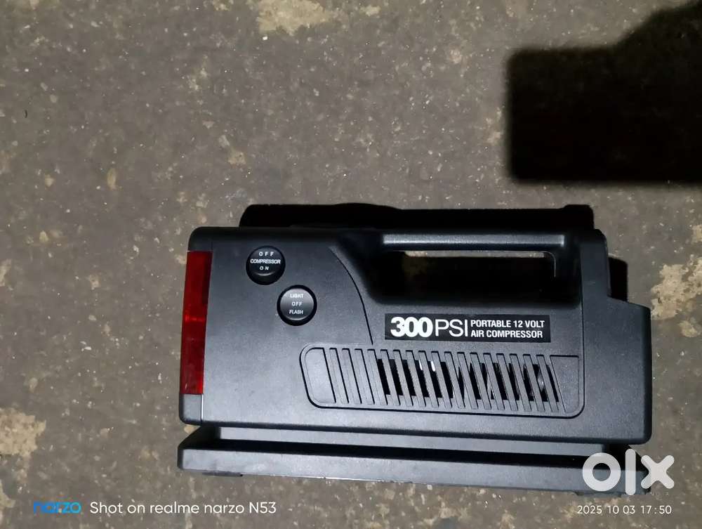 Electronic pump for tyres