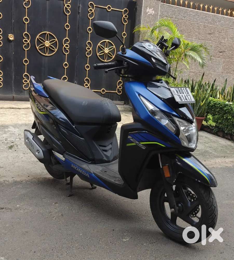 Honda Dio 9 month old top model scooty.