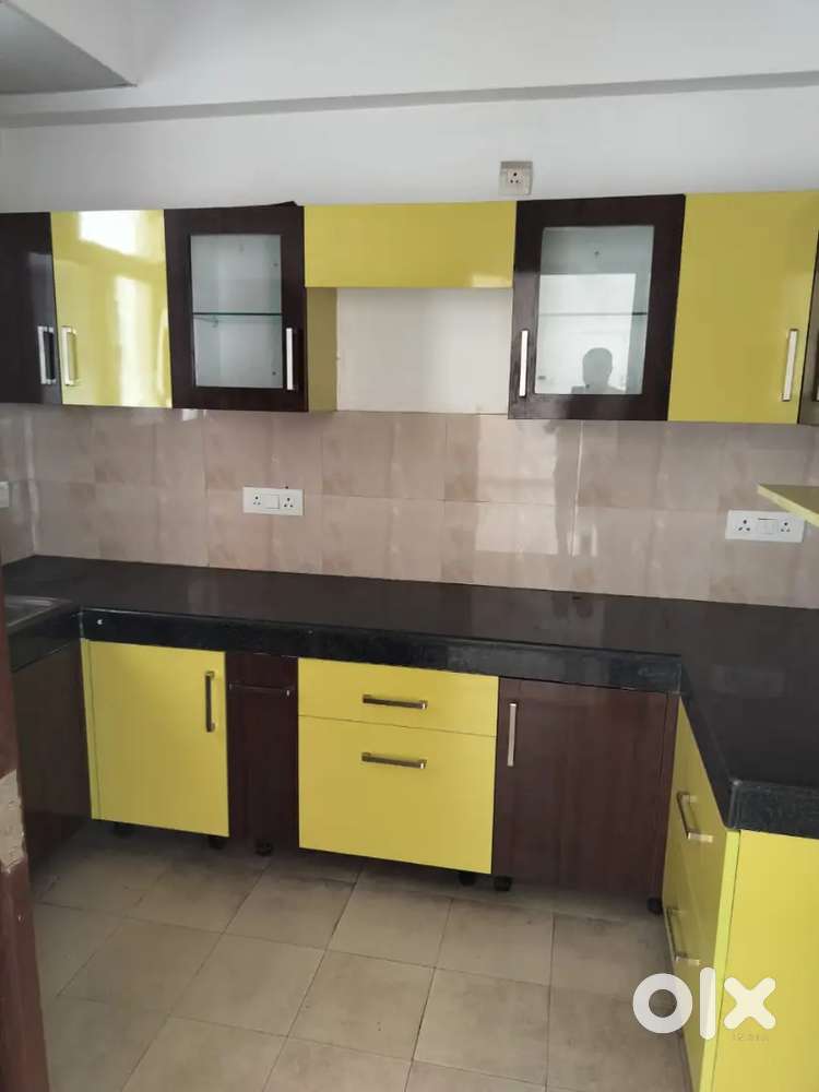 Greenwood apartment gomti nagar extension