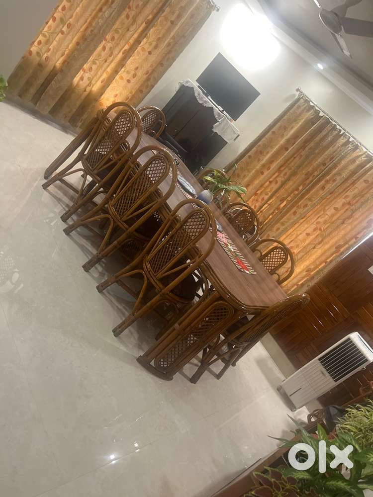 Cane Dining set 8-seater