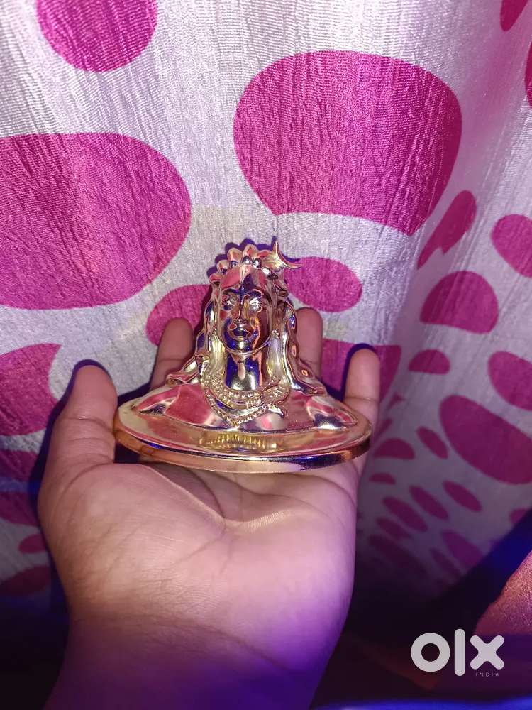 This is a showpiece of mahadev