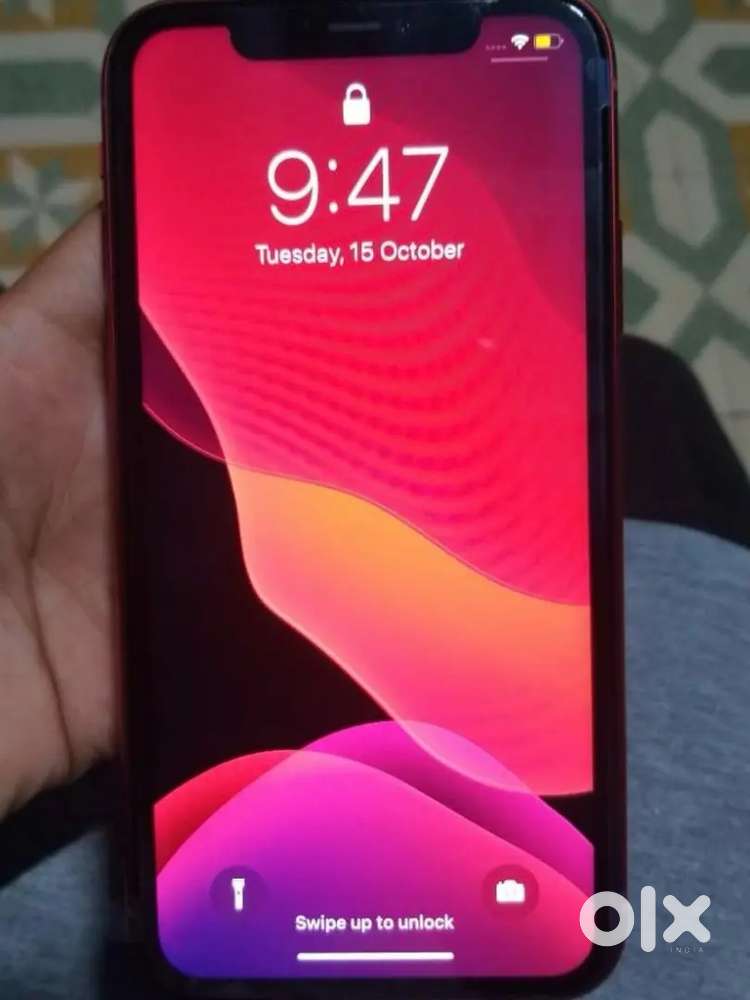 I phone 11 128Gb battery 71 all ok condition face ID on