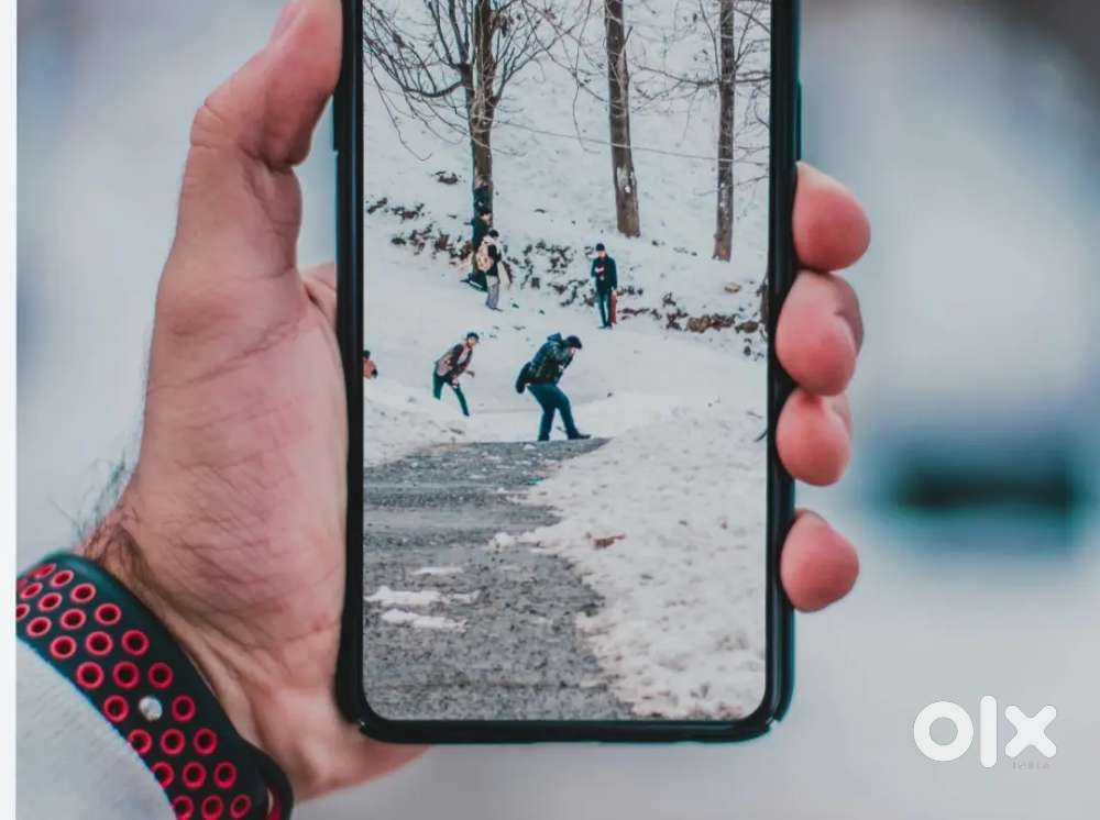 SALES MANAGER IN A LEADING MOBILE COMPANY