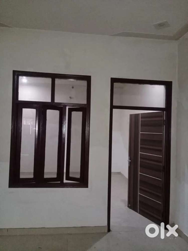 70 gaj east facing independent house for rent in Tibba road